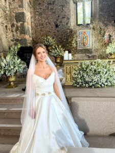 Actress Kimberly Dos Ramos HD Photos and Wallpapers July 2025
