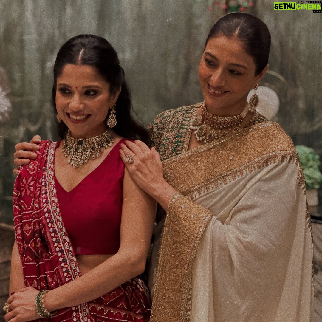 Kinjal Rajpriya - 28.4K Likes - She holds every frame she is in ! What an Artist 🤌
With her TIMELESS GRACE, a true CLASSIC ✨
And today, I saw that for real 😍 totally stunned !!
@tabutiful such an absolute delight meeting you Lady !
P.S- I love the way you are 🧿 can’t wait to see you again.
Always an inspiration ❤️