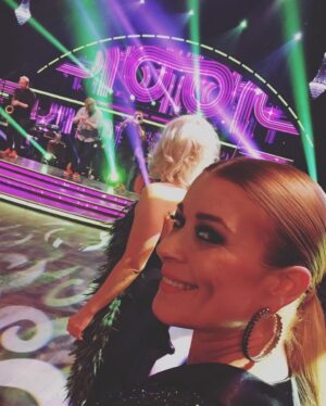 Kirsi Alm-Siira Instagram - Olihan se hieno reissu š¤øš¼āāļø TƤnƤƤn alkavat TTK:n livejaksot ja sitƤ odotellessa muistelin omaa taipalettani kisassa.
Oikeen tuli ikƤvƤ tota tanssiopeani @markokeranen (NƤhdƤƤn pianā£ļø)TsemppiƤ hƤnelle ja kaikille muille opettajille ja kisaajille tuleviin viikkoihin š
@mtv3suomi
@tanssiitahtienkanssa