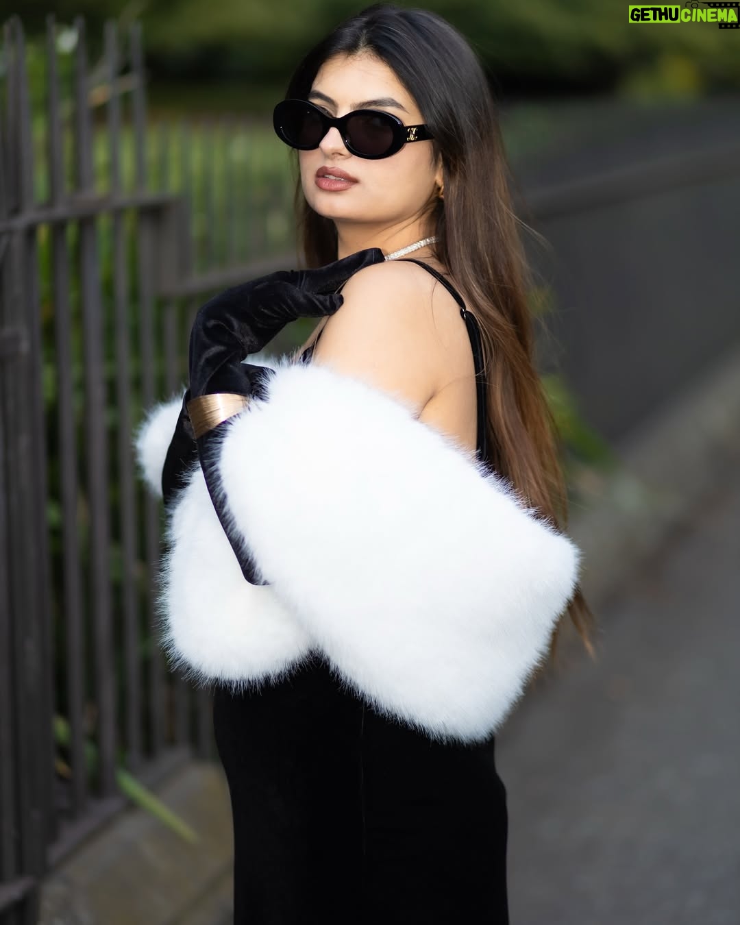 Kirti Bhatia - 3 Likes - The name on everyone’s lips 🐈‍⬛ 
 📷 - @moonshotdigitals 
.
.
.
.
#pic #picoftheday #instagram #instafashion #fashion #style #explore #foryou #trend #photoshoot #melbourne