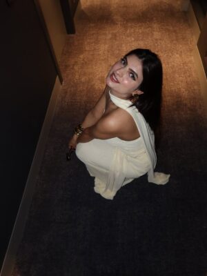 Kirti Bhatia Instagram - Angelic disaster 💛🍋🐝🌙🍯🐣
📷- @moonshotdigitals
#picofthedays #photodump #trend #explore #fyp #birthdayphotoshoot #melbourne
