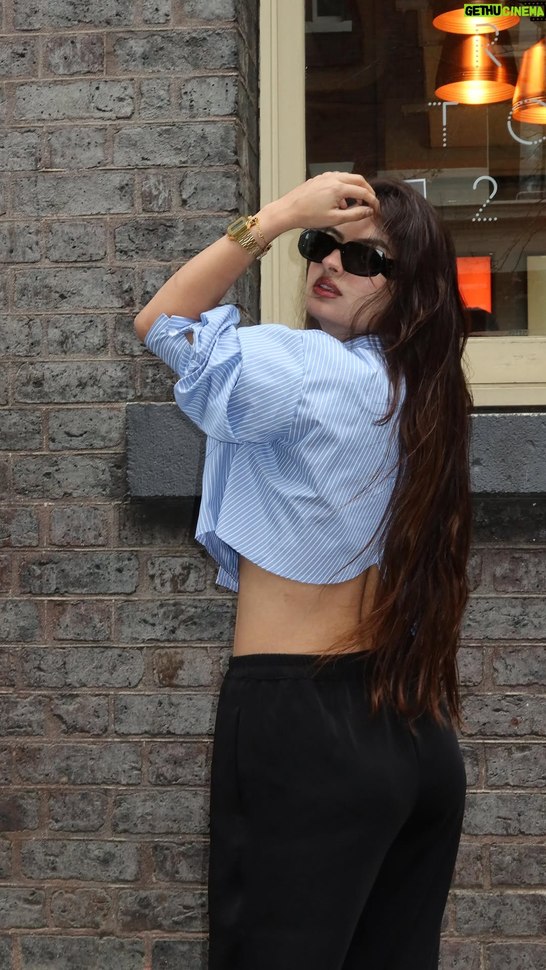 Kirti Bhatia - 3 Likes - 🩵🖤

#reels #foryou #reelsviews #trending #explore