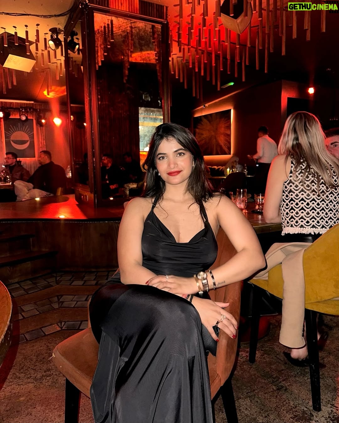 Kirti Rawat - 33.6K Likes - Just a reminder🥂♥️