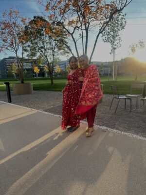 Kiwi Tandon Instagram - Karwachauth 2025 ♥️✨

( karwachauth pics, festival , festive , festival 2025, Indian festivals , Indian outfit, festive look)
#karwachauthlook #karwachauth2025 
#karwachauthmakeup #karwachauthpics #karwachauth #festivemakeup #festivalmakeup #indianfestivewear #karwachauthspecial