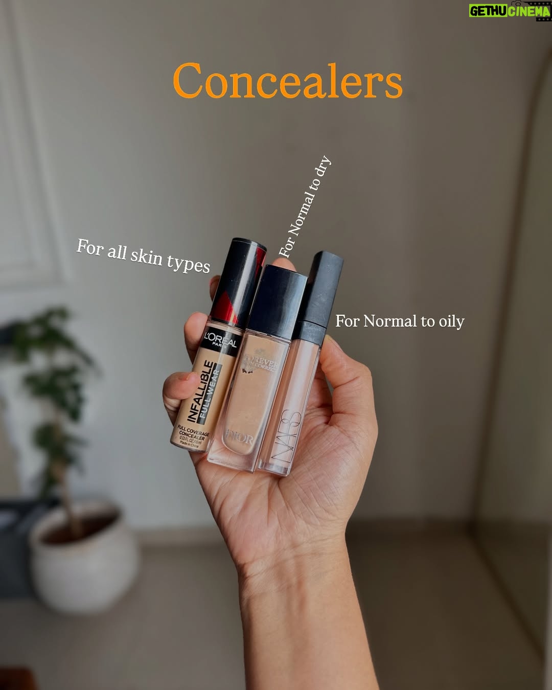 Kiwi Tandon - 95K Likes - For all my soon-to-be brides, here’s your bridal vanity guide ✨ ( part -2 already on feed) 
Hope this helps , feel free to ask me anything in the comments, would love to chat 🥰

In part -2 will share blush , eyeshadow etc… so stay tuned 
Honestly, it felt like homework putting this together because there are so many amazing products, but I picked the ones I truly feel deserve a spot on your bridal vanity! 💼 

Just remember: your foundation, compact, loose powder, and setting spray are worth investing in good brands .
For eyeshadow , lipsticks, and blushers, mascaras you can definitely mix and match depending on your  budget .

SAVE THIS ✅
[ bridal vanity, bridal makeup, makeup vanity, glowing makeup products, bride to be , best foundation, skin tints, tinted moisturizer, newly bride , bridal vanity]
#bridalmakeup #bridalvanity #makeupvanity #bridetobe #newlybride #bridalmakeupartists #makeup2025 #glowymakeuplook #dewymakeup #glowymakeup #primers #waterproofmakeup #sweatproofmakeup #makeupguide