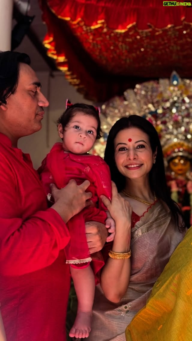 Koel Mallick - 189.7K Likes - শুভ মহা অষ্টমী 🙏#durgapujo #family #bonding #love #blessings