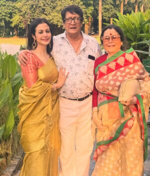 Koel Mallick Instagram - Happy Birthday Baba!😇 #love #blessings #life #family