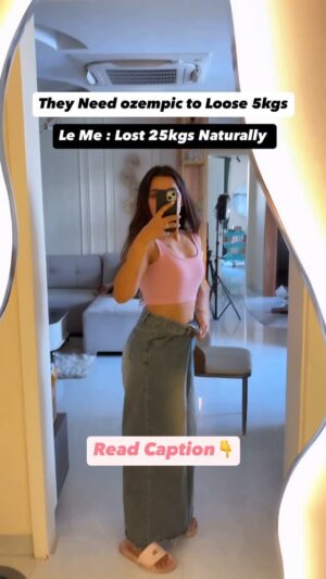 Komal Gudan Instagram - Things that actually helped me lose weight, regain strength, and feel good in my body again:
✅ Jeera water every morning
Helps with bloating, digestion & boosts metabolism.
✅ 5-ingredient detox drink all day
Jeera saunf methi ajwain tulsi — supports lactation & fat loss.
✅ No dieting — just clean nutrition
More ghar ka khana, fewer random snacks. Food is fuel.
✅ Protein is non-negotiable
At least 1g protein per kg of body weight. I relied on:
• Paneer
• Moong dal
• Eggs
• Sattu
• Whey protein (if needed)
✅ Sleep whenever possible
Even broken sleep is better than none. Your body needs that healing time.
✅ Move your body
Walk with baby, stretch, dance — kuch bhi karo, but move.
✅ Let go of stress
Stress = stubborn weight. Even 10 mins of “me time” helped me a lot.
✅ Warm oil belly massage
Sounds old school but works! Improves circulation & skin firmness.
🎯 Reminder:
There’s no deadline. No race.
Your body made a whole human — it deserves your love & care.
Take it slow, be kind to yourself. You’re doing amazing, mama 💛
#PostpartumWeightLoss #DesiMomTips #MomFitnessJourney #ProteinForMoms #IndianMoms #RealTalkWithKomal #HormonalHealing #LactationSafeWeightLoss #BloatingRelief #NewMomSupport #MomsWhoGlow #PostpartumNutrition #WeightLossTipsIndia