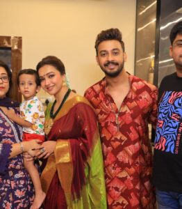 Actress Koushani Mukherjee HD Photos and Wallpapers October 2025