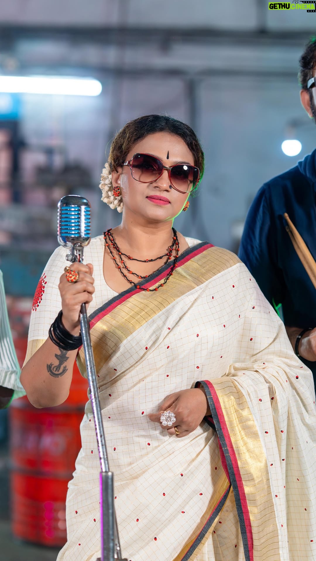 Krishna Praba - 71.6K Likes - Watch ‘Kalyani kalavani’ on my YouTube channel

#actor #singer #reelsinstagram #reels #reelkarofeelkaro #reelitfeelit #réel #trending #cover