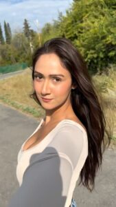 Actress Krissann Barretto HD Photos and Wallpapers December 2025