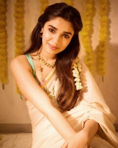 Actress Krithi Shetty HD Photos and Wallpapers September 2025