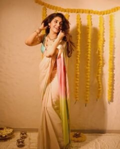 Actress Krithi Shetty HD Photos and Wallpapers September 2025