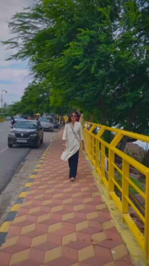 Kriti Chaudhary Instagram - Guess the place😎😎😎😎😎
#gorakhpur #gorakhpur_city #instagood #virałreels #foryoupage #trending #foryou
