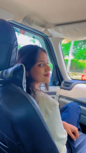 Kriti Chaudhary Instagram - 🧿🧿🧿🧿🧿#instagood #foryoupage #virałreels #instalike #trendingreels #virałreels #rangdari