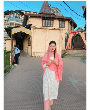 Kritika Chauhan Instagram - शुभ नवरात्रि🕉️🙏🏻