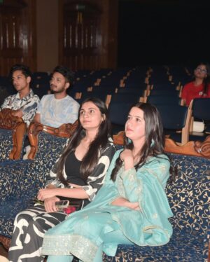 Kritika Chauhan Instagram - Thank you🌺 @iffshimla ( International Film Festival Shimla)