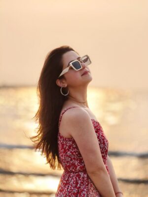 Kritika Chauhan Instagram - ♥️🌺