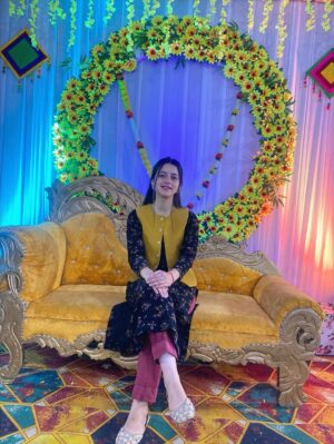Kritika Chauhan Instagram - 🫶🏻