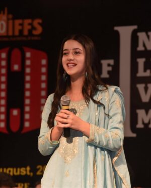 Kritika Chauhan Instagram - Thank you🌺 @iffshimla ( International Film Festival Shimla)