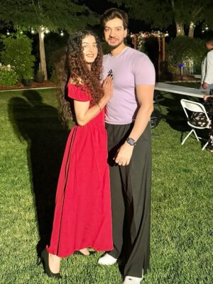 Kritika Kamal Instagram - In your arms is my favorite place to be ❤️
.
.
.
.
.
#couplephotos #lovestory❤️ #trendingphoto
