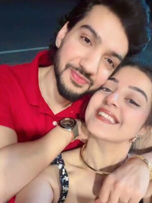Kritika Kamal Instagram - Some people just feel like home and you’re mine ❤️
.
.
.
.
.
.
#relationship #couplesgoals #love
