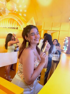 Krupal Akhanii Instagram - #collaboration Tried the @maybelline_ind colossal bubble mascara at their bubbleland event and let me tell you, it hasn’t disappointed!Massive volume & sooo weightless. I’m obsessed. 🫧💛
#TheBubbleTheBetter #ColossalBubbleMascara #MaybellineIndia #MaybellineMakeup #LashesOnBubbleMode