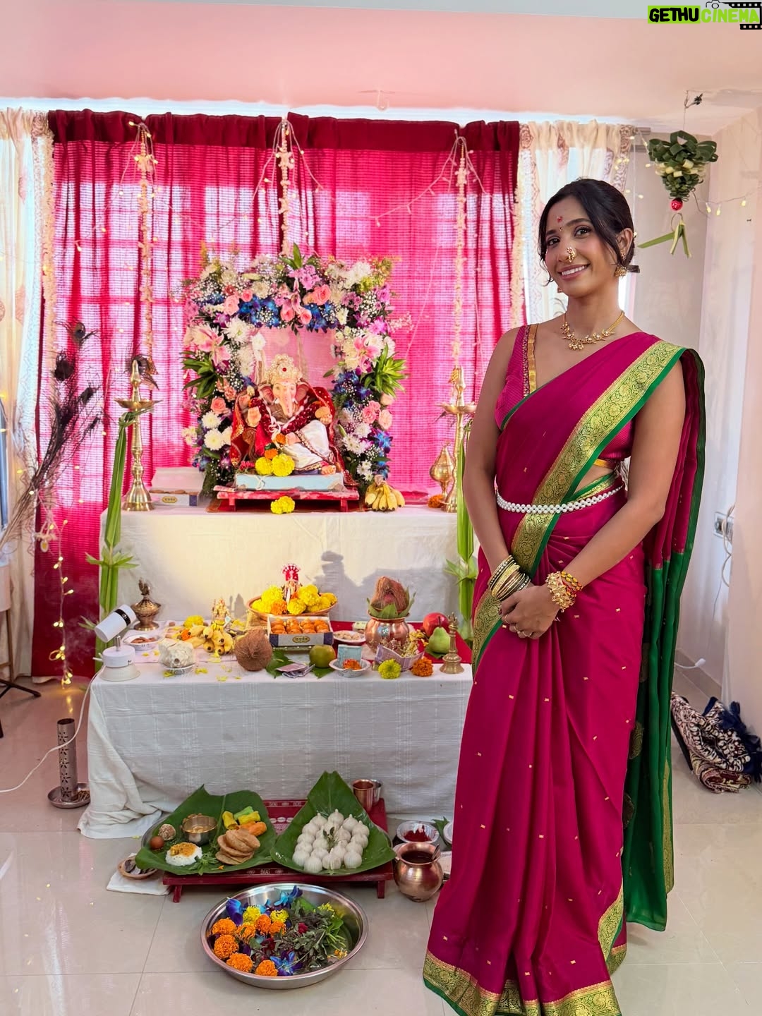 Krutika Solanki - 626 Likes - Ganpati bappa morya ❤️
Thank you for blessing us this year again. 
Day 1 was all about love, reunions and blessings . 
.
#ɢᴀɴᴘᴀᴛɪʙᴀᴘᴘᴀᴍᴏʀʏᴀ #ganeshchaturthi #love