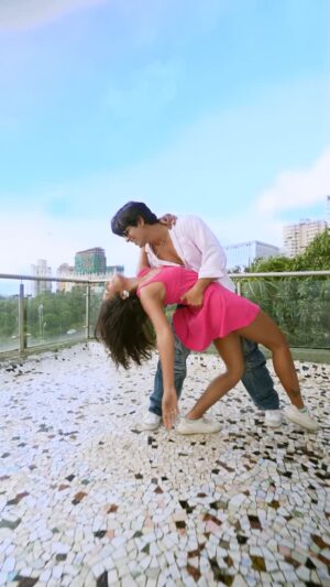 Krutika Solanki Instagram - Challenge accepted. Hookstep delivered.
I’m repping hard for the #HumnavaHookstepChallenge 💃
~ How to enter:
1) Dance to #Humnava hook step and post.
2) Follow and Tag @curiouseyescinema & use #HumnavaHookstepChallenge on your post.
3)Nominate a #HumnavaCouple to take up the hookstep challenge.
Get featured and 3 lucky winners stand a chance to win a brand new iPhone!
Watch#MannuKyaKaregga on 12th September on the big screens
Do follow @curiouseyescinema for more!
@vyomy_
@saachi_bindra @lalitpanditofficial
@sanjaytrip65
@curiouseyescinema
.
Shot & edited by- @ohmygosh_joe