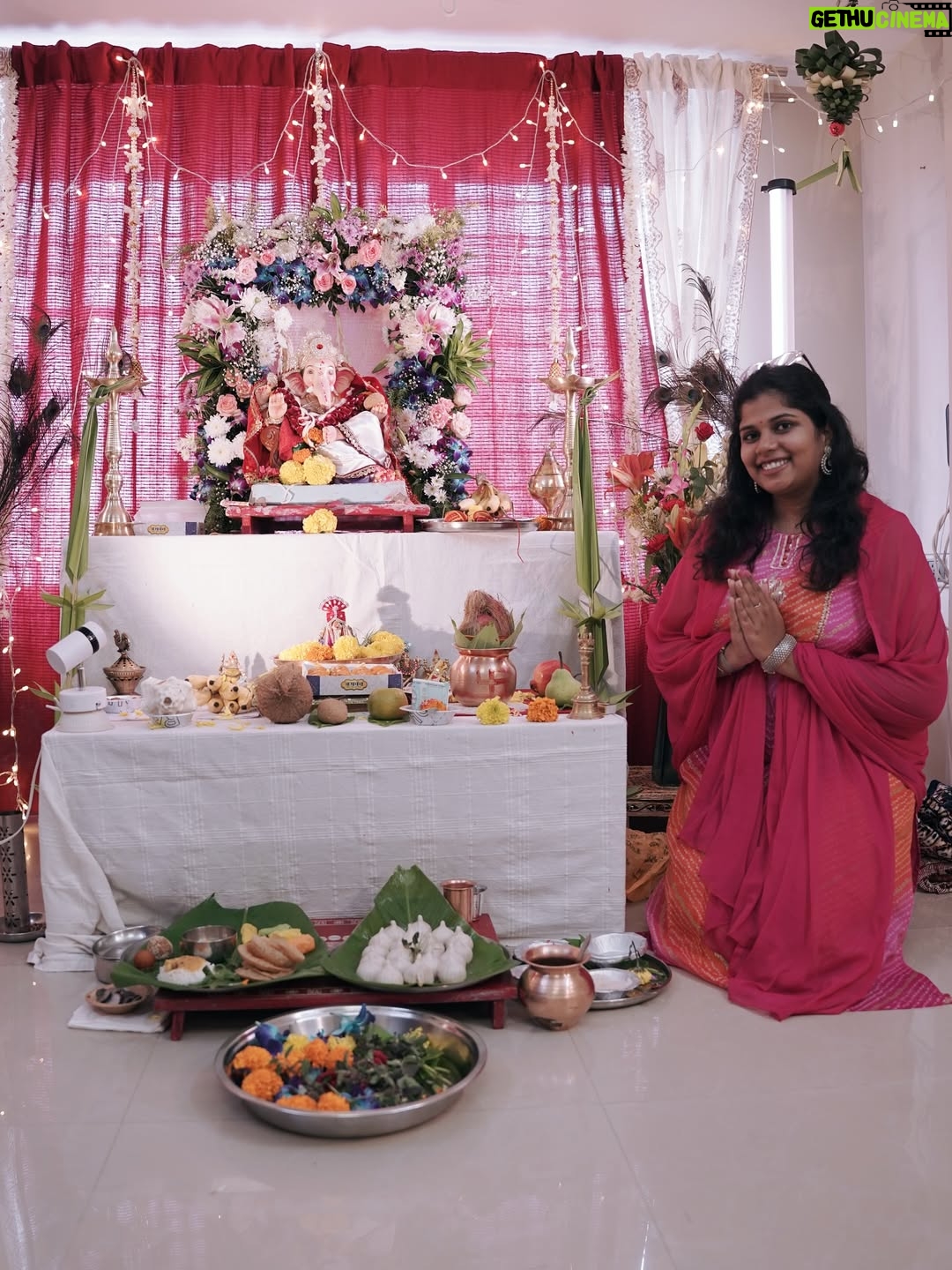 Krutika Solanki - 626 Likes - Ganpati bappa morya ❤️
Thank you for blessing us this year again. 
Day 1 was all about love, reunions and blessings . 
.
#ɢᴀɴᴘᴀᴛɪʙᴀᴘᴘᴀᴍᴏʀʏᴀ #ganeshchaturthi #love