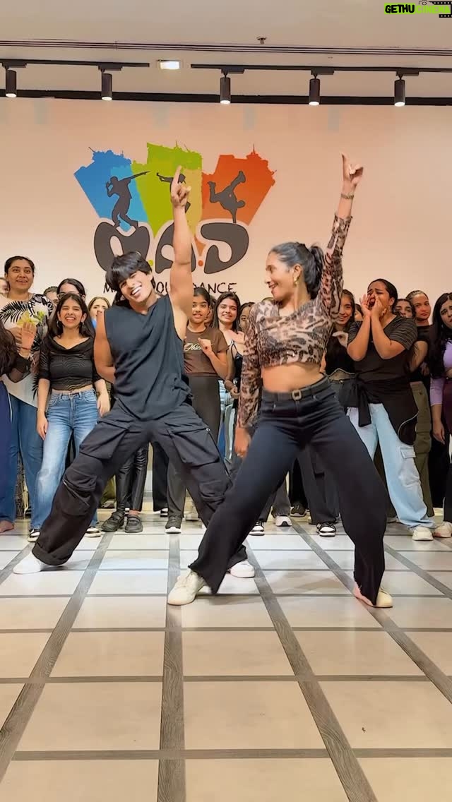 Krutika Solanki - 9.6K Likes - Some choreos just dont get old 😅 teaching this all over again in every city - 
BANGALORE - 5th september : 7-9pm
📍 @dance.inn.bangalore 
MUMBAI - 14th September : 6-8pm
📍  @byoustudio.in 
DELHI - 19th September - 6-8pm
📍 @10ft.downstudios 
.
DUBAI  @madaboutdancedubai you guys made this class CRAZZYY WITH your energy vibe and showing up in such numbers , THANK YOU ❤️
.
To register for the upcoming GALI GALI workshop message 9967124836 
.
#galigali #dance #krutikasolanki #aadilkhan #mumbaiworkshop #bangaloreworkshop #delhiworkshop