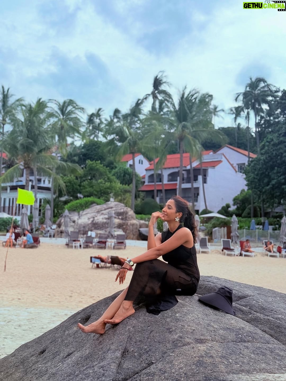 Krutika Solanki - 1.1K Likes - Bet you didn’t see this coming 🦋 

.
Getting stronger by the day❤️ 
Location @sheratonsamui 
.
#beachbaby #travelgram #kohsamui #samui #sheratonsamui #sheratonhotels #savana #outfit #vacationfit