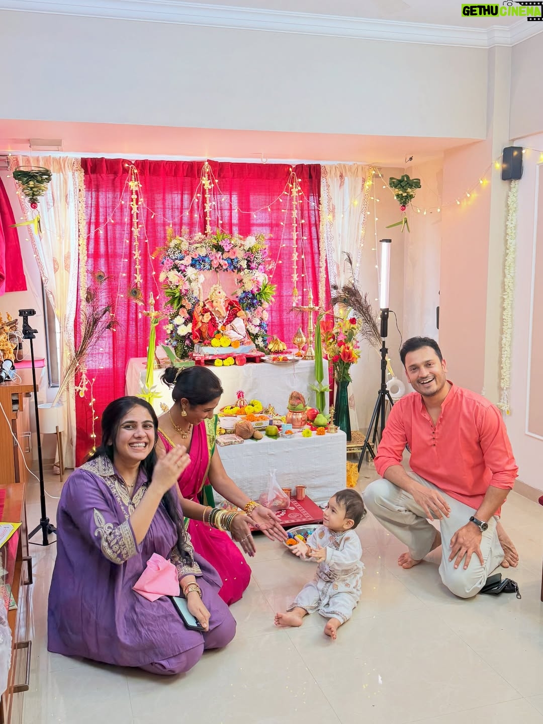 Krutika Solanki - 626 Likes - Ganpati bappa morya ❤️
Thank you for blessing us this year again. 
Day 1 was all about love, reunions and blessings . 
.
#ɢᴀɴᴘᴀᴛɪʙᴀᴘᴘᴀᴍᴏʀʏᴀ #ganeshchaturthi #love