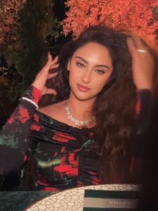 Actress Krystle D’Souza HD Photos and Wallpapers October 2025