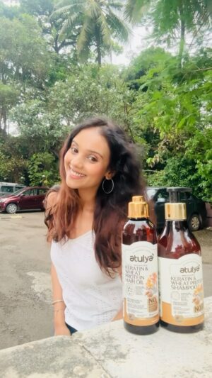 Kshitija Saxena Instagram - Hair care basics opps; essentials rather by @atulyaofficial Made from herbal ingredients also Dermat approved and recommended. Do try!!
.
.
#reelkarofeelkaro #hair #haircare #viralvideos #trendingreels #selflove #herbalife #naturalbeauty #explore #goodvibes #instagood #recent4recent #naturephotography #me #recommended #actor #shitijasaxena #collab