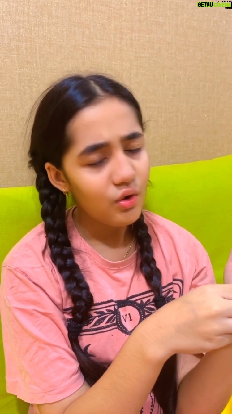 Kulfi Kumar Bajewala - 840 Likes - Samajhdaar log jawaab den