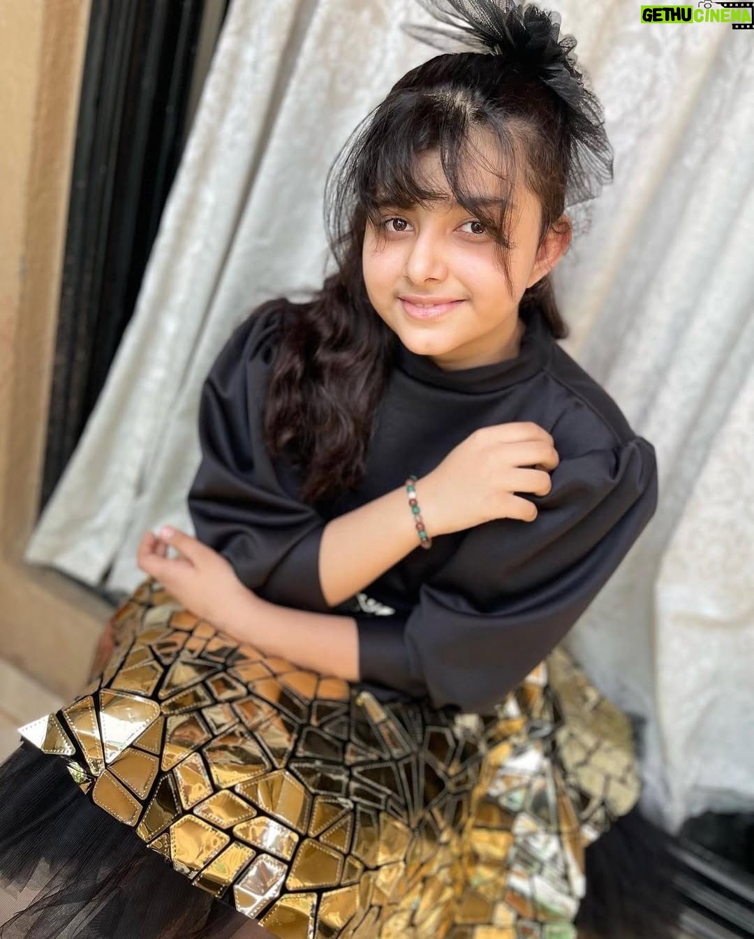 Kulfi Kumar Bajewala - 1.2K Likes - Which one?