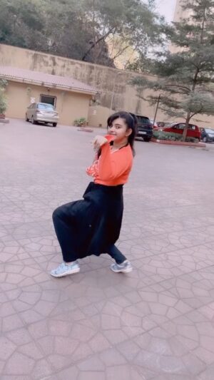 Kulfi Kumar Bajewala Instagram - Kacha Badam!
#reels #reelsinstagram