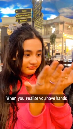 Kulfi Kumar Bajewala Instagram - 😂🤣

#reels #instagood #meta #aakritisharma #icecream #kulfi