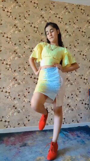 Kulfi Kumar Bajewala Instagram - Mud Mud Ke??
