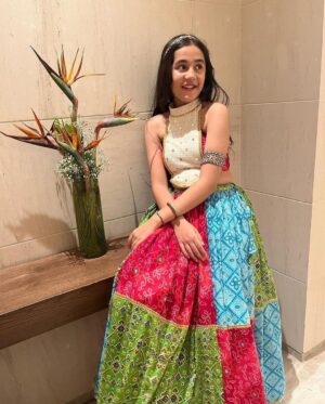 Kulfi Kumar Bajewala Instagram - Hello Surat