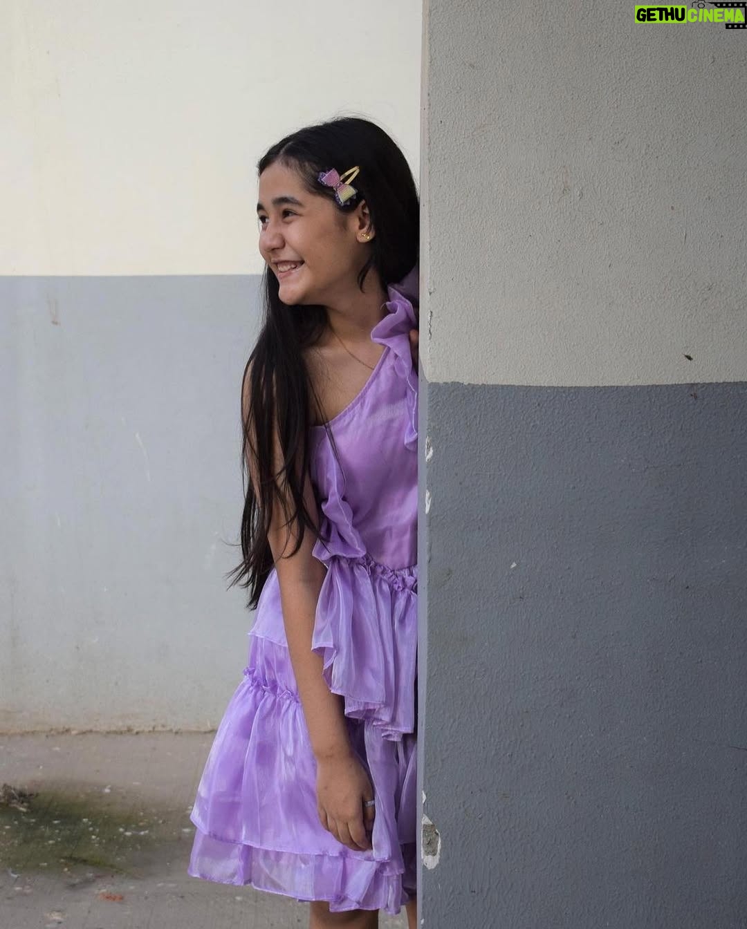 Kulfi Kumar Bajewala - 674 Likes - Photo dumpSaturday 💜🌸💖 

#saturday #vibes #aakritisharma #instagram #pose #explore