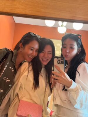 Kwon Yu-ri Instagram - 소시야 파니야  올해도 생일축하해 💗🎂

#유리가만든티비#과연있을까?
어쩌지  거의비방용 😳🙄🤭