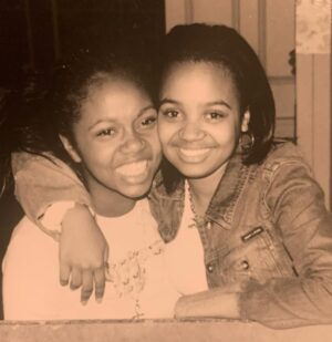 Kyla Pratt Instagram - #OneonOne 
#Flashback
#Throwback
#BabyKP
#UPN
#nostalgia 

Nextel & my Skytel
You couldn’t tell me nothing! 😂
“Do Not come straight through on my chirp!” 😂

2001