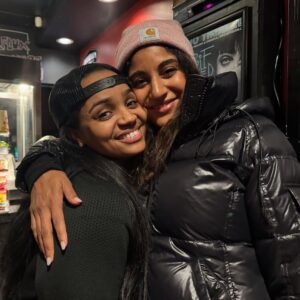 Kyla Pratt Instagram - Been spending some time with some pretty dope people. Can’t wait for yall to see us act a fool 😩🤣🎉💃🏽

@animalcontrolfox