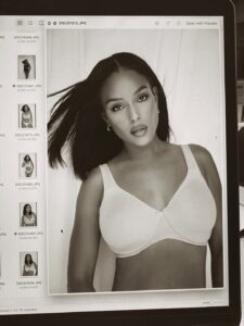 Actress LaToya Forever HD Photos and Wallpapers September 2025