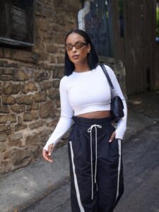 Actress LaToya Forever HD Photos and Wallpapers September 2025