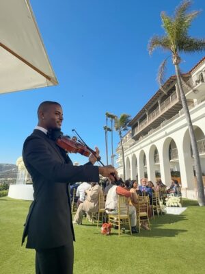 LaToya Tonodeo Instagram - A few Moments ✨

It was an Unplugged ceremony (no phones/cameras during the ceremony) but I’m so grateful for the candid/bts moments that were captured