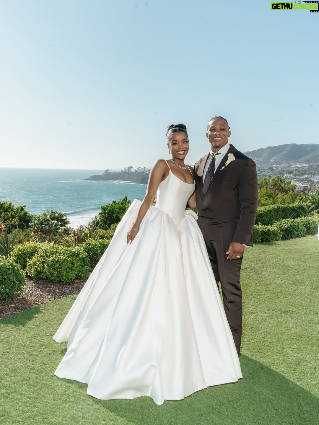 LaToya Tonodeo - 217.2K Likes - A few Moments ✨

It was an Unplugged ceremony (no phones/cameras during the ceremony) but I’m so grateful for the candid/bts moments that were captured