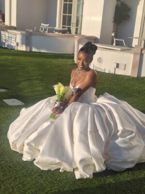 LaToya Tonodeo Instagram - A few Moments ✨

It was an Unplugged ceremony (no phones/cameras during the ceremony) but I’m so grateful for the candid/bts moments that were captured